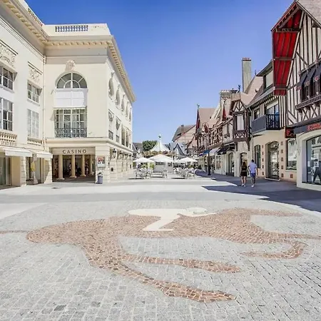 La Charmante Maison Blanche Casa de Férias