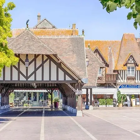 La Charmante Maison Blanche