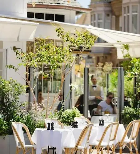 La Charmante Maison Blanche * Deauville